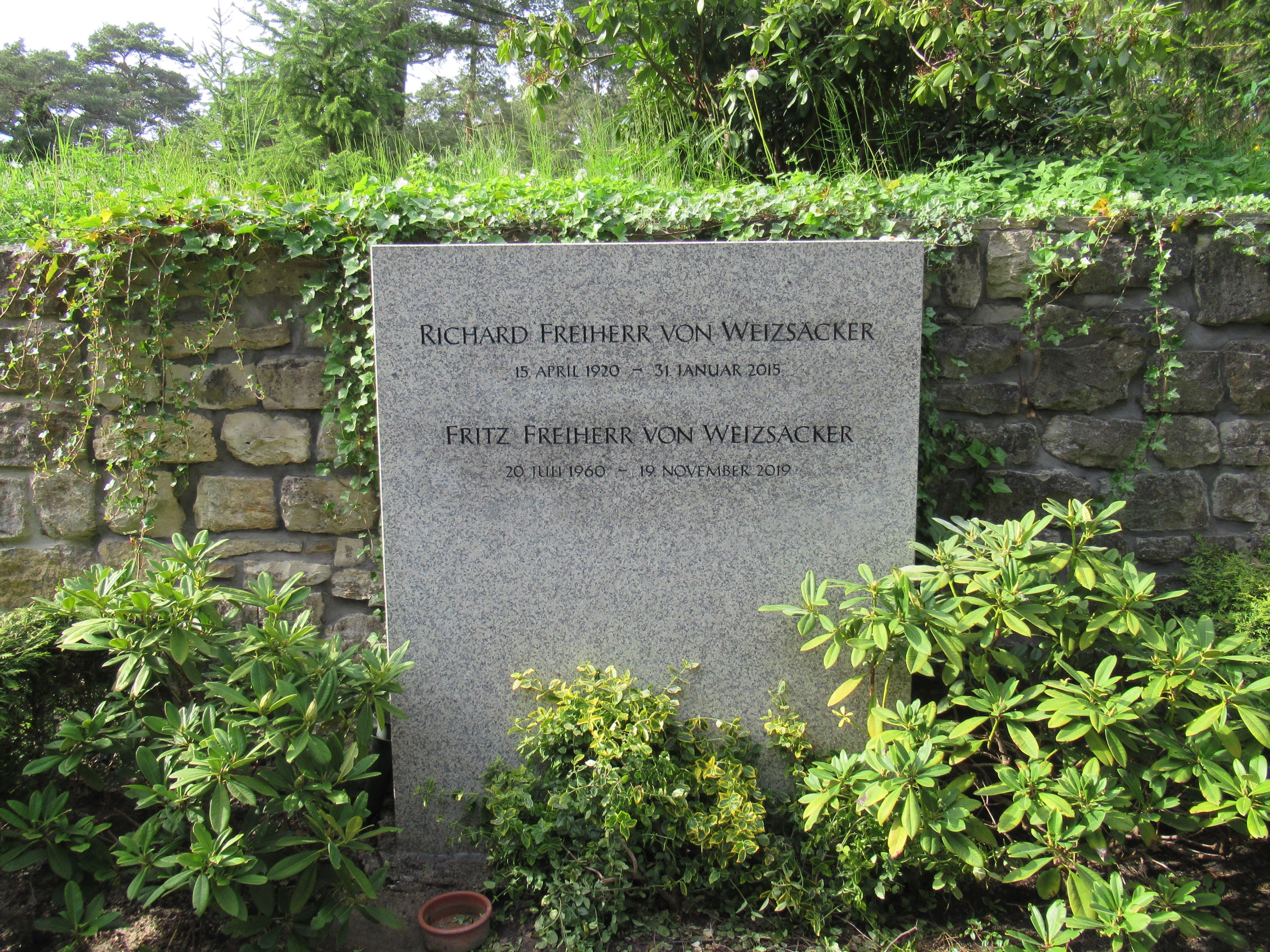 Grab von Richard und Fritz von Weizsäcker